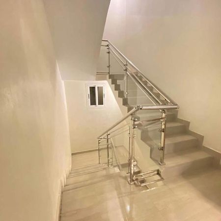 Appartement Haut Standing Idealement Situe A Dakar Eksteriør billede