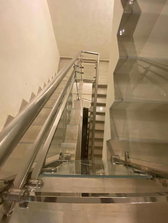 Appartement Haut Standing Idealement Situe A Dakar Eksteriør billede